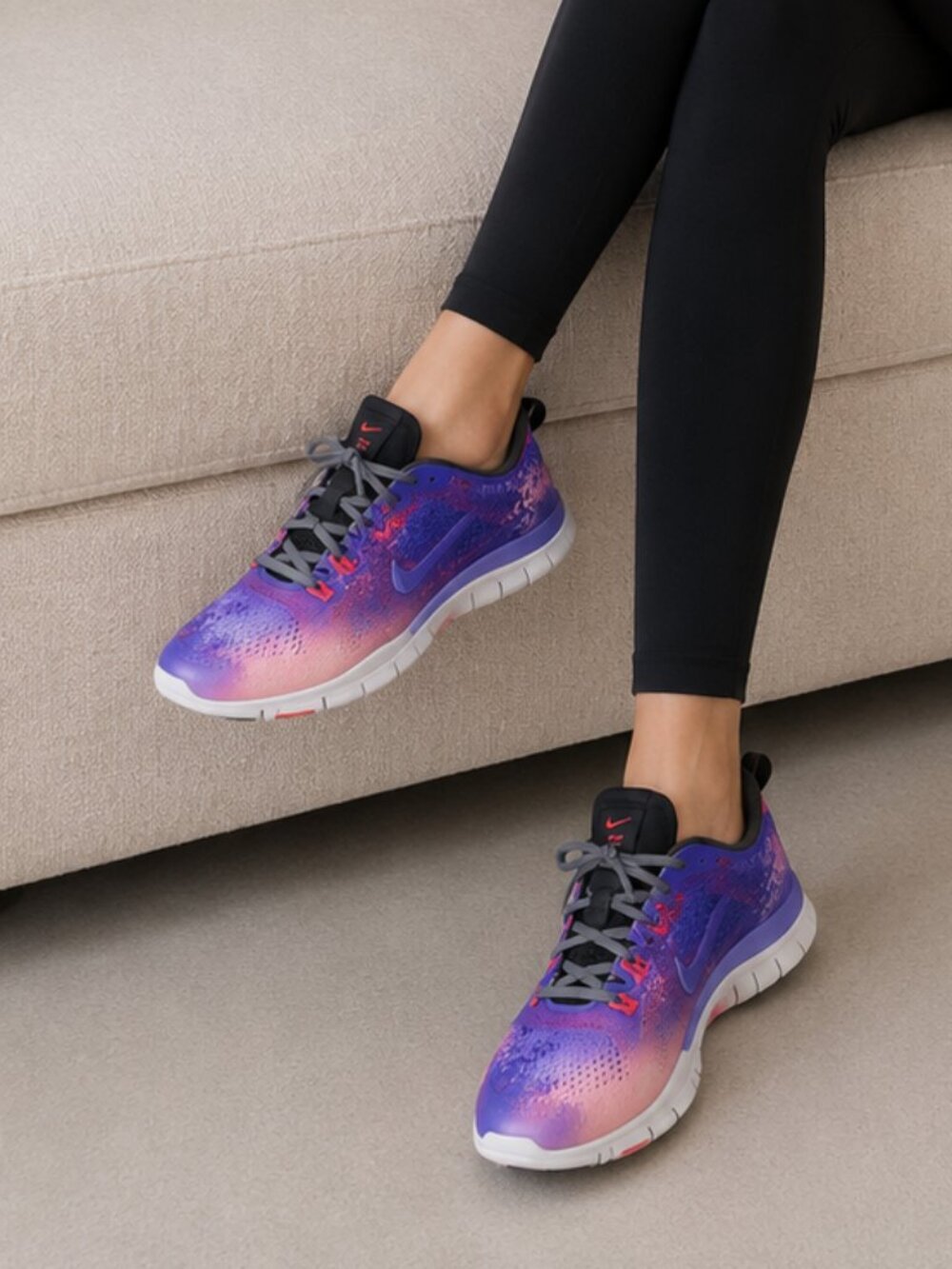 WOMEN NIKE FREE 5.0 TR FIT 4 PRT SIZE 8